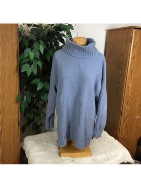 Ultra Flirt 2X blue long sleeve cowel neck sweater medium weight
